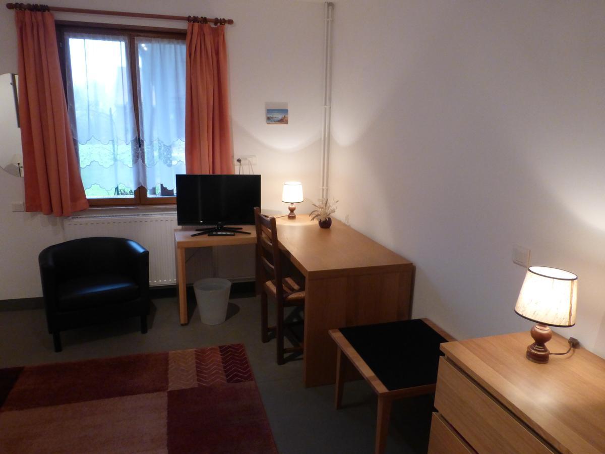 Hôtel Les Charmilles de Mormal Landrecies Quarto foto